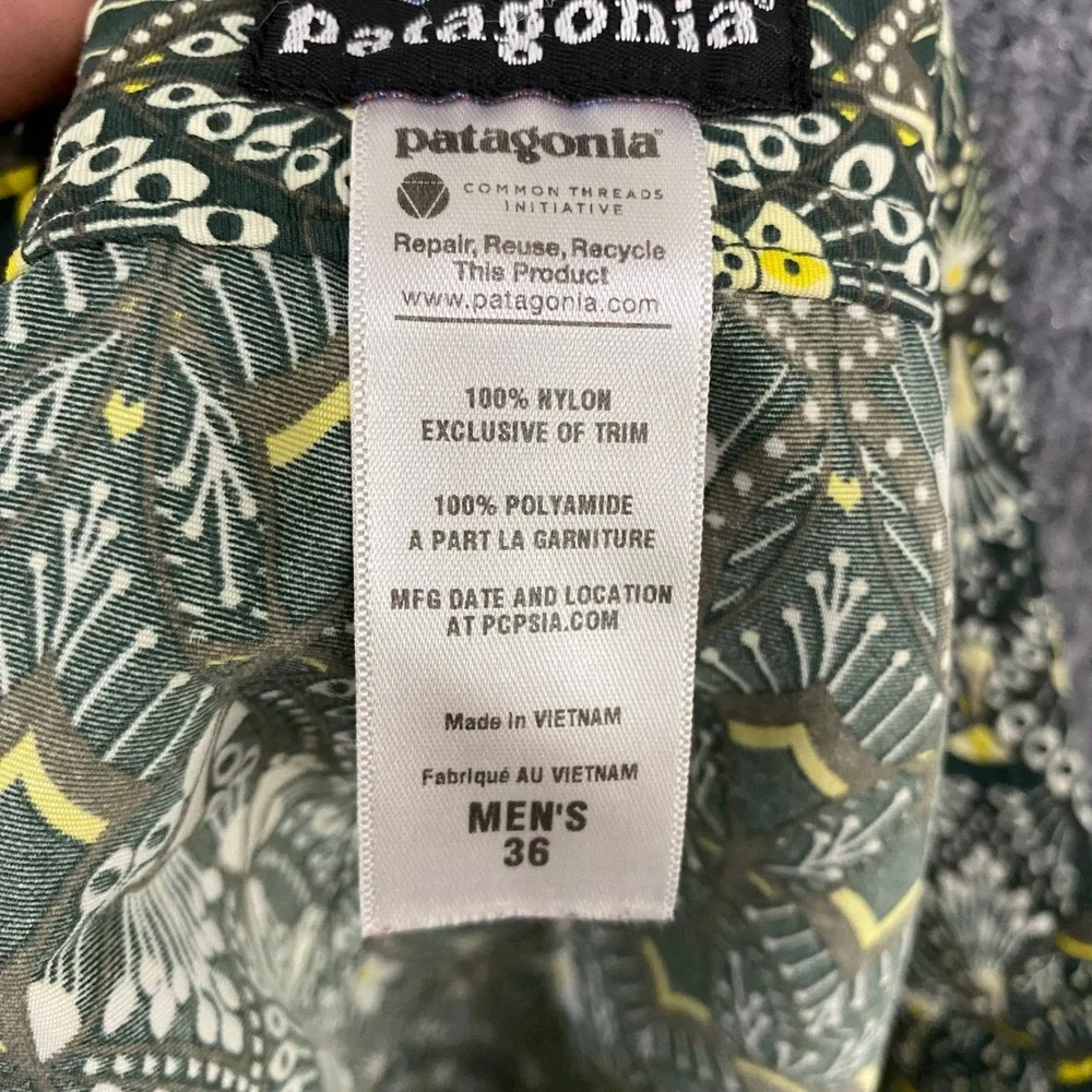 Patagonia Mens 36 Green Yellow Geometric Fan Print Board Shorts Swim Trunks